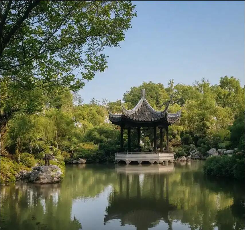 甘洛县谅解餐饮有限公司